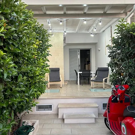 펜션 Maison Avec Terrasse Proche Et Centre 오트란토